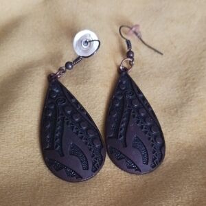 Elegant Brown Teardrop Earrings
